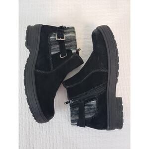 (JL) EARTH ORIGINS Womens Shoes Size 8.5 Suede Ankle Boots Water Repellent